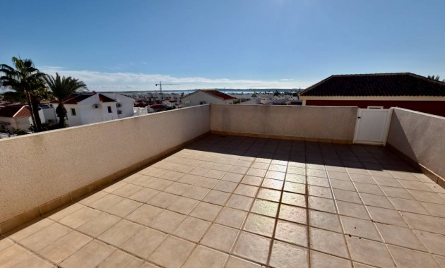Sale - Villa -
Ciudad Quesada