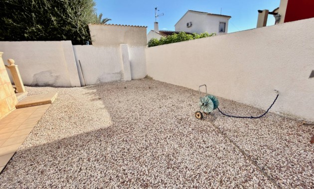 Sale - Villa -
Ciudad Quesada