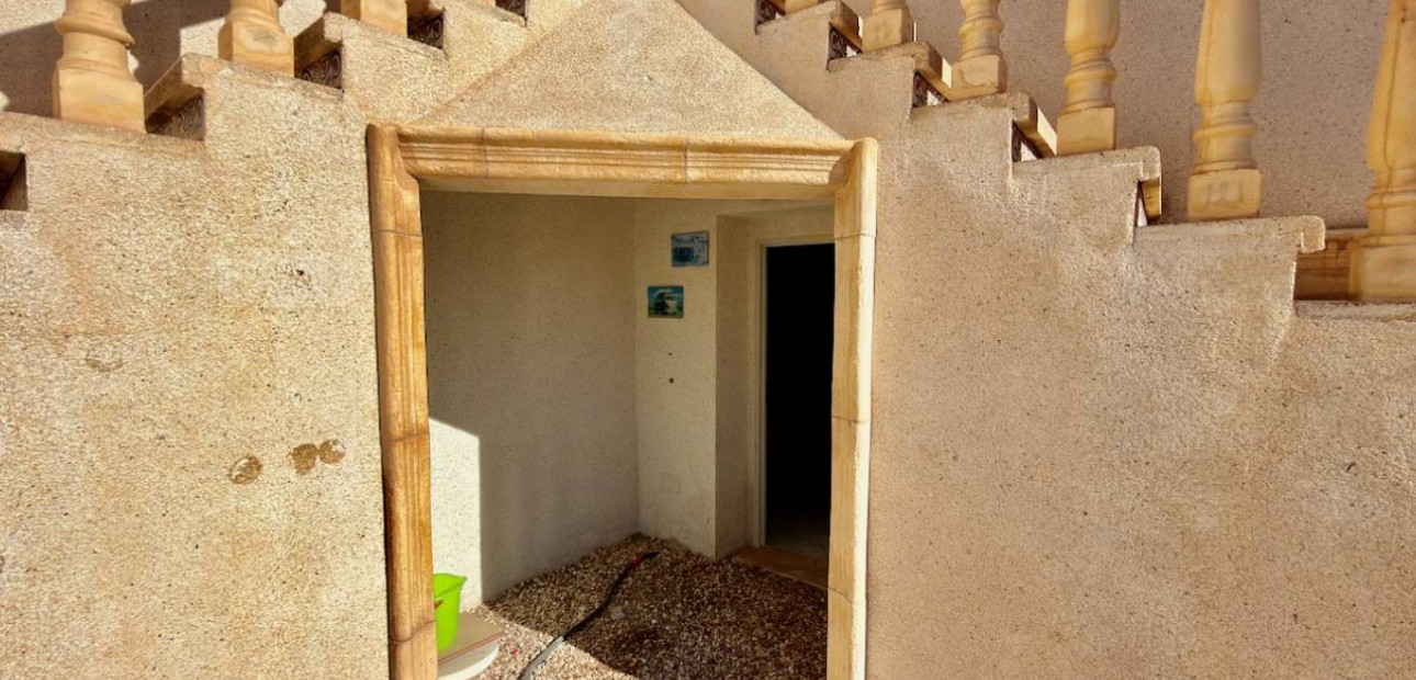 Sale - Villa -
Ciudad Quesada