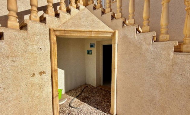 Sale - Villa -
Ciudad Quesada