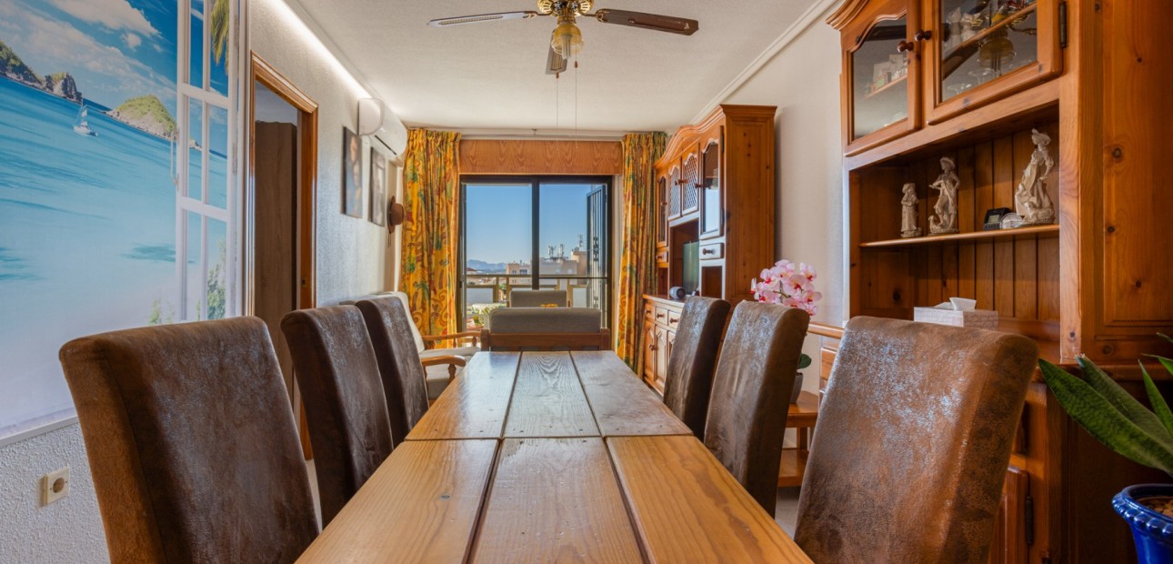 Herverkoop - Apartment flat -
Torrevieja - La Siesta