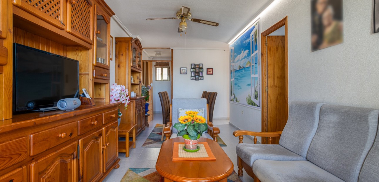 Herverkoop - Apartment flat -
Torrevieja - La Siesta