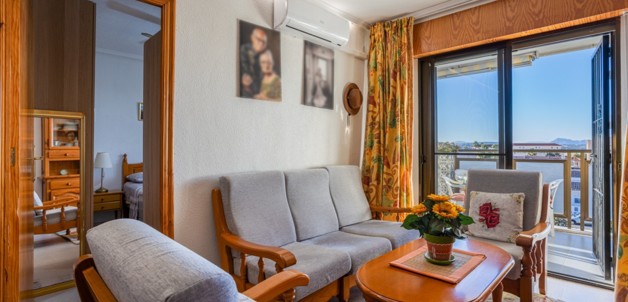 Herverkoop - Apartment flat -
Torrevieja - La Siesta