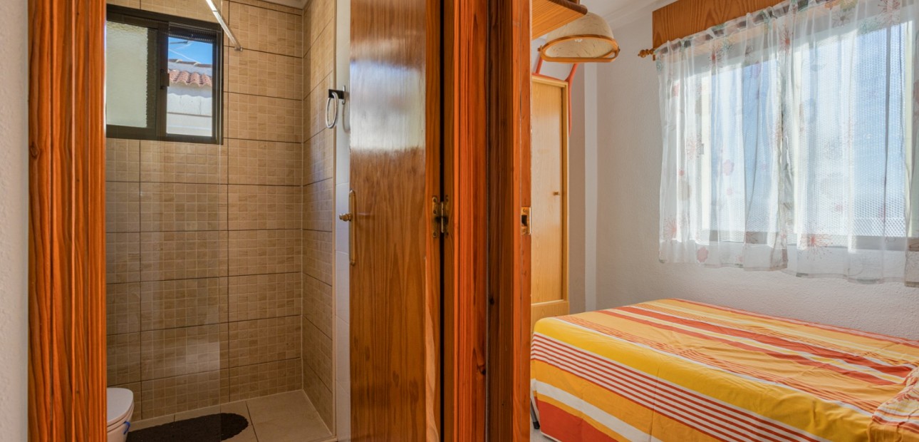 Herverkoop - Apartment flat -
Torrevieja - La Siesta