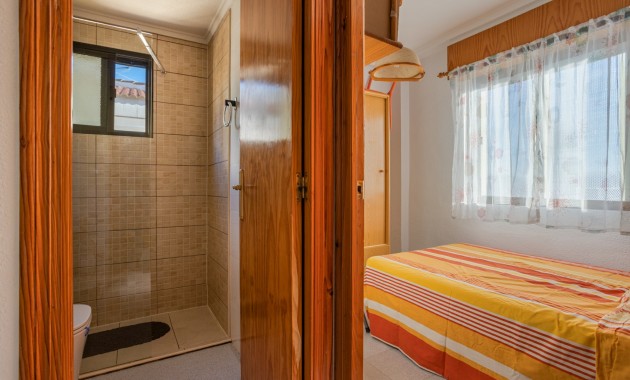 Herverkoop - Apartment flat -
Torrevieja - La Siesta