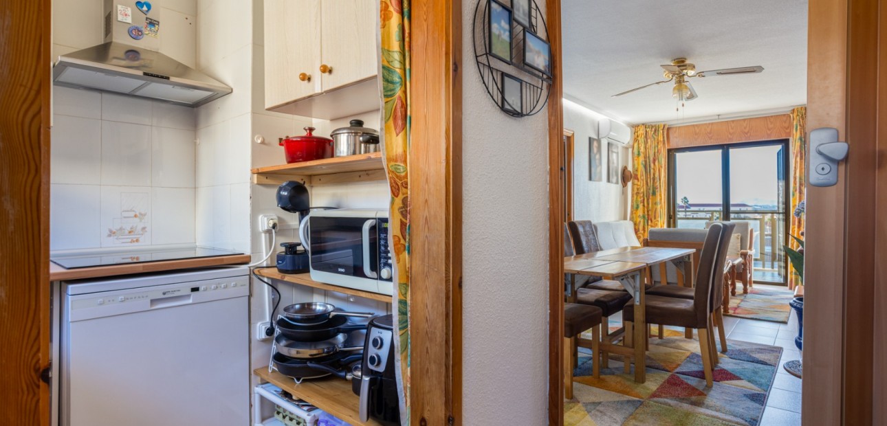 Herverkoop - Apartment flat -
Torrevieja - La Siesta