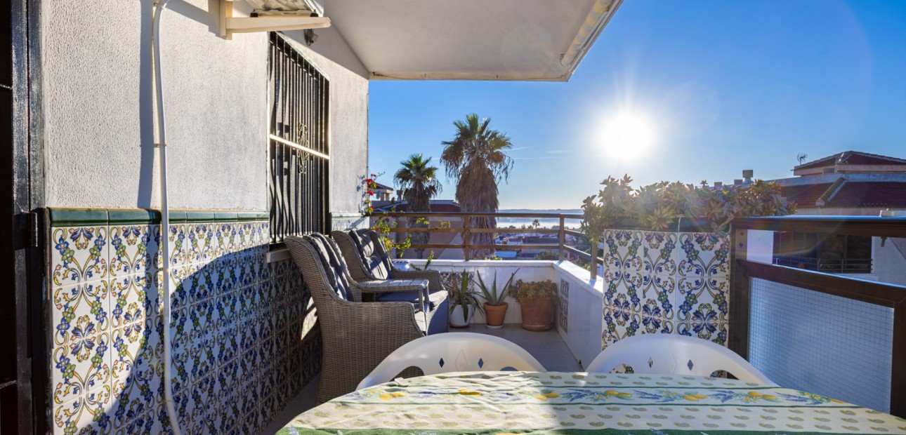 Herverkoop - Apartment flat -
Torrevieja - La Siesta