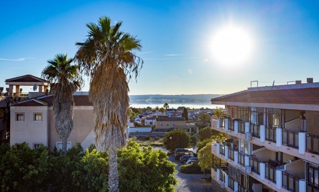 Herverkoop - Apartment flat -
Torrevieja - La Siesta