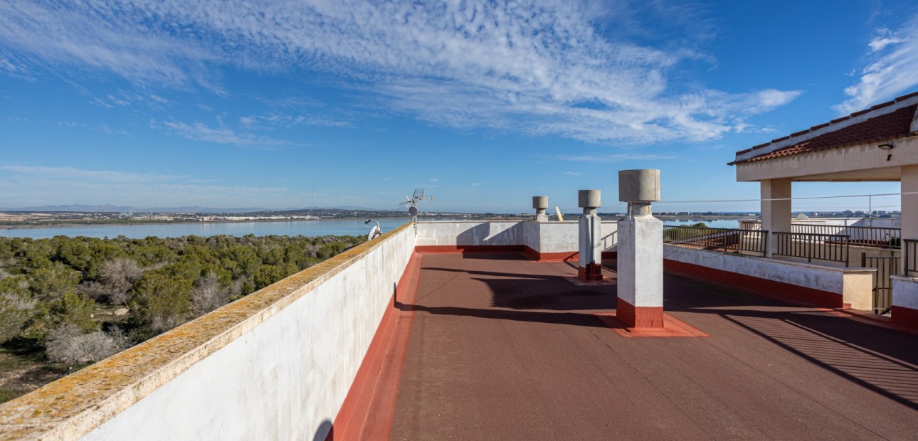 Herverkoop - Apartment flat -
Torrevieja - La Siesta