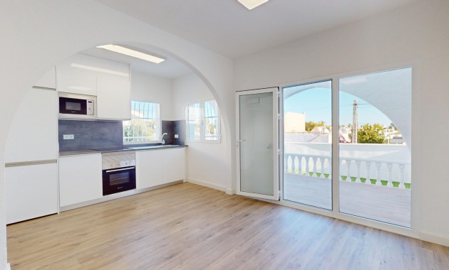 Herverkoop - Bungalow -
Orihuela Costa - Villamartin