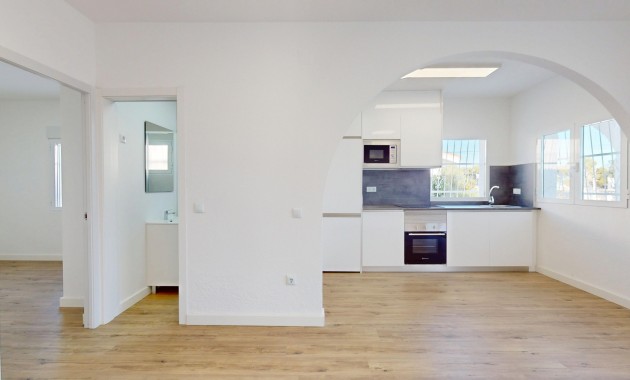 Herverkoop - Bungalow -
Orihuela Costa - Villamartin