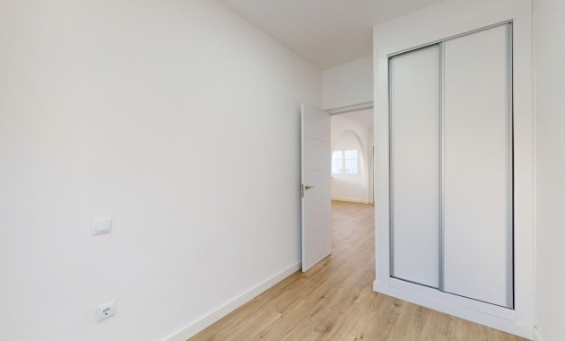 Herverkoop - Bungalow -
Orihuela Costa - Villamartin