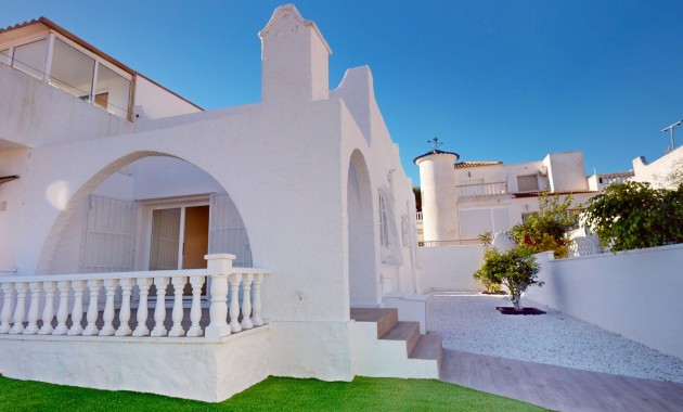 Herverkoop - Bungalow -
Orihuela Costa - Villamartin