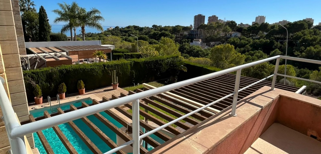 Venta - Detached Villa -
Orihuela Costa - Dehesa de Campoamor