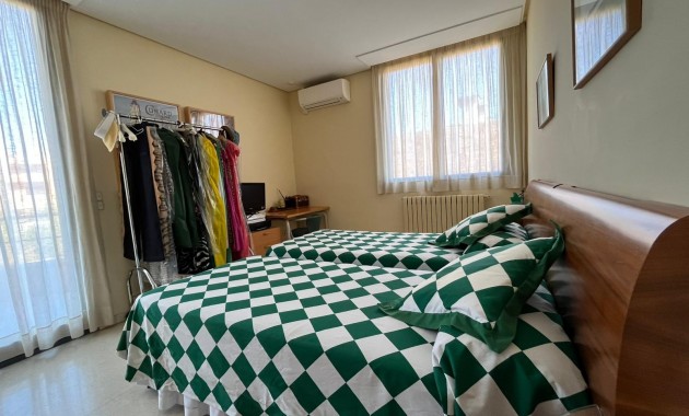 Venta - Detached Villa -
Orihuela Costa - Dehesa de Campoamor