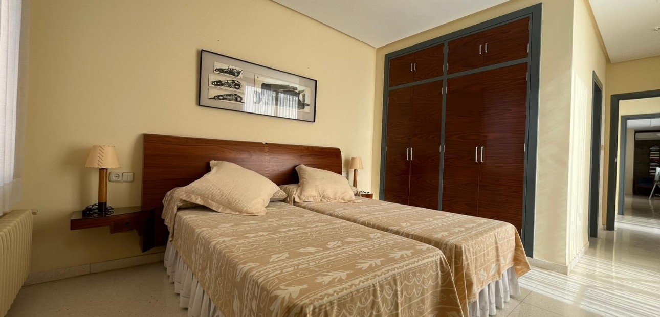 Venta - Detached Villa -
Orihuela Costa - Dehesa de Campoamor