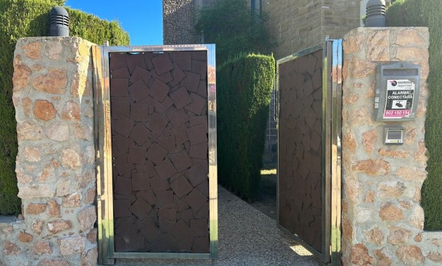 Venta - Detached Villa -
Orihuela Costa - Dehesa de Campoamor