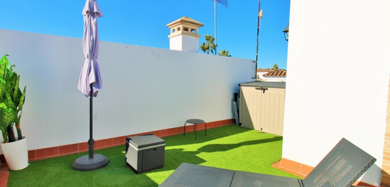 Herverkoop - 2. Town house -
Orihuela Costa - Villamartín