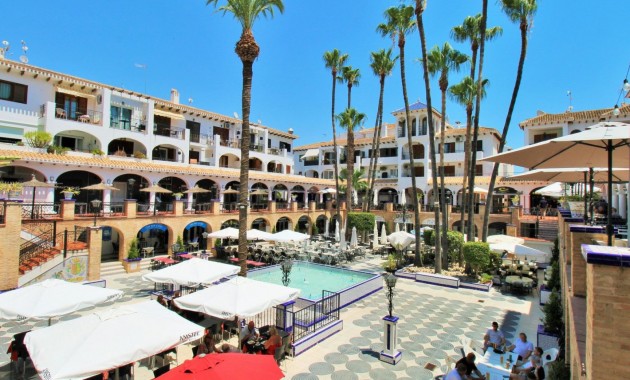 Herverkoop - 2. Town house -
Orihuela Costa - Villamartín