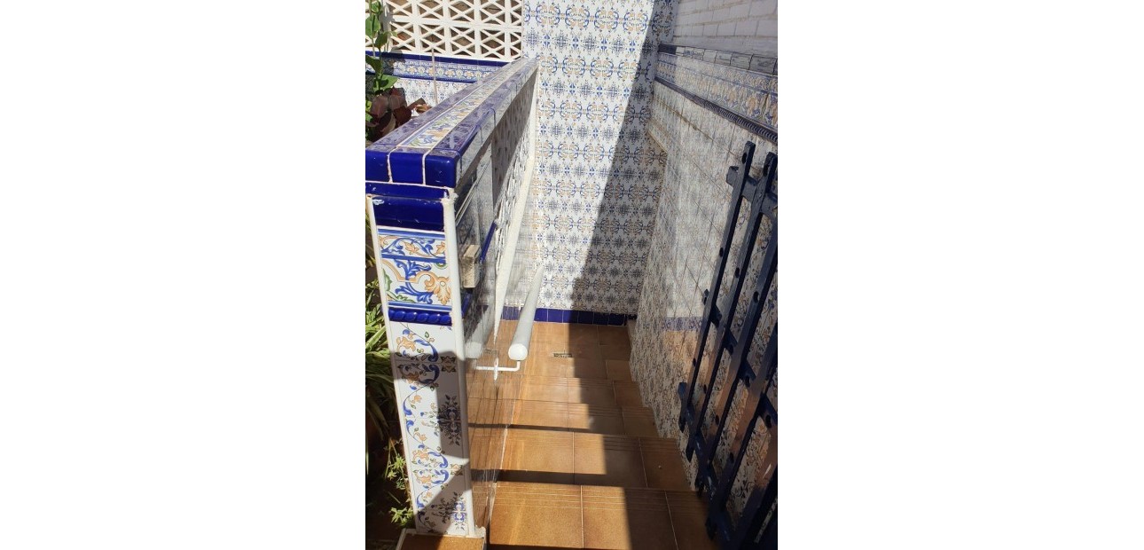 Venta - Bungalow -
Torrevieja - La Mata