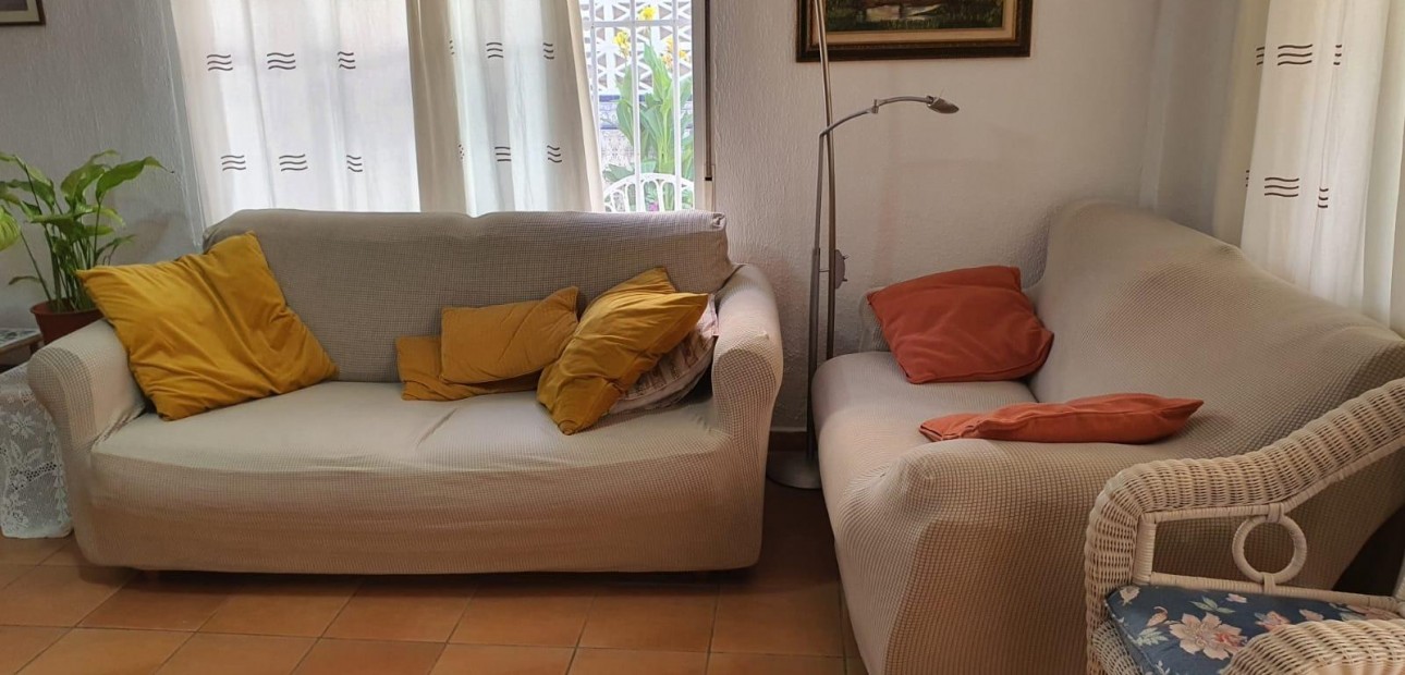 Venta - Bungalow -
Torrevieja - La Mata