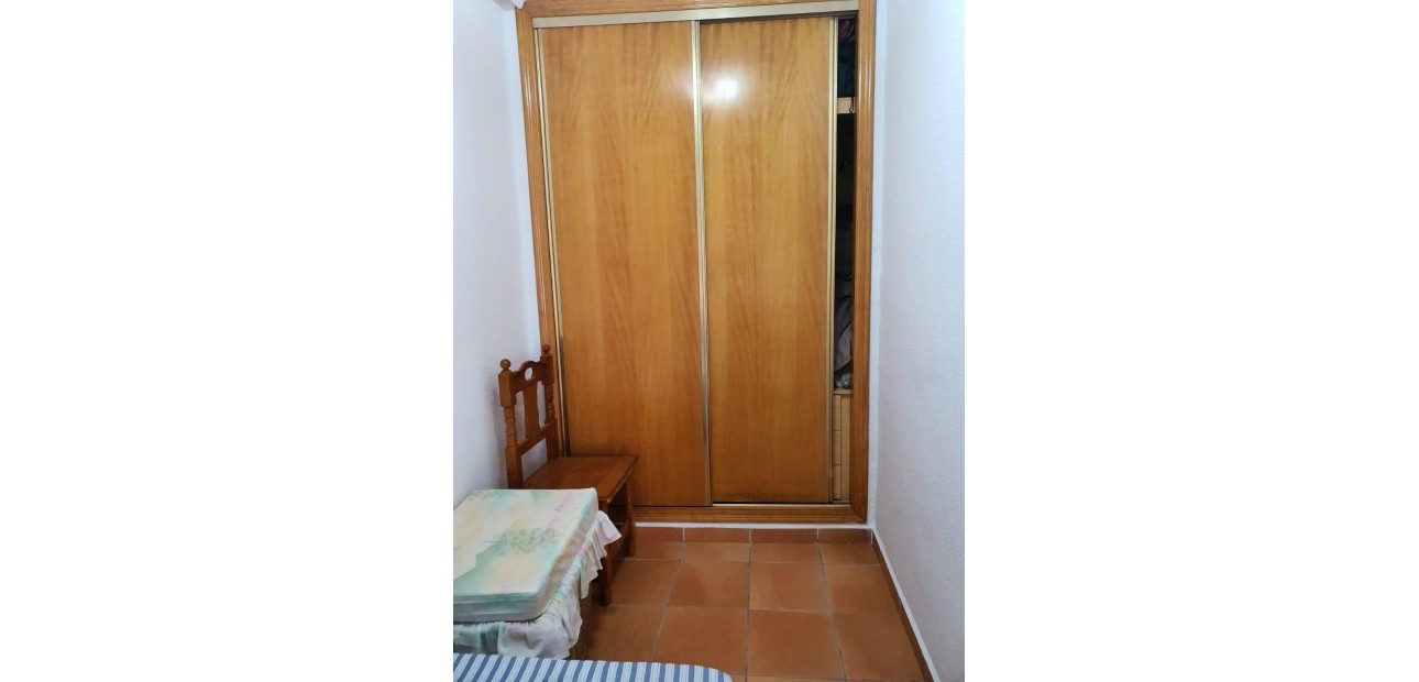 Venta - Bungalow -
Torrevieja - La Mata