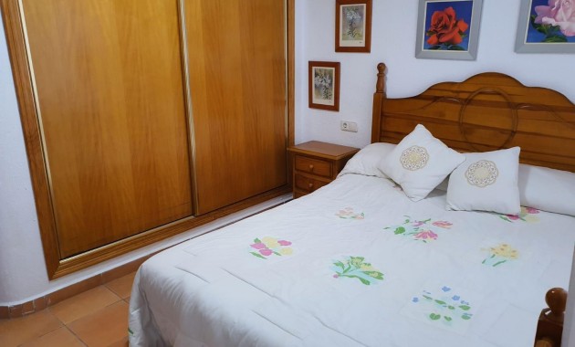 Venta - Bungalow -
Torrevieja - La Mata