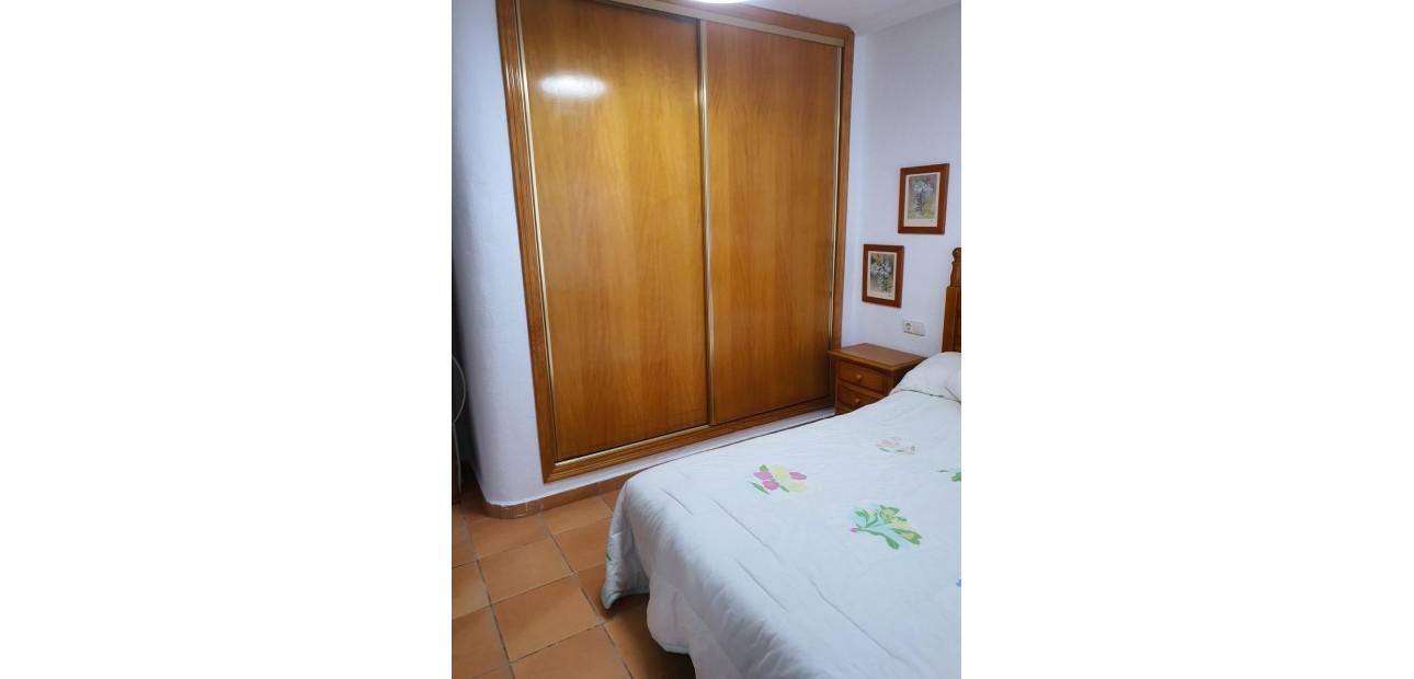 Venta - Bungalow -
Torrevieja - La Mata