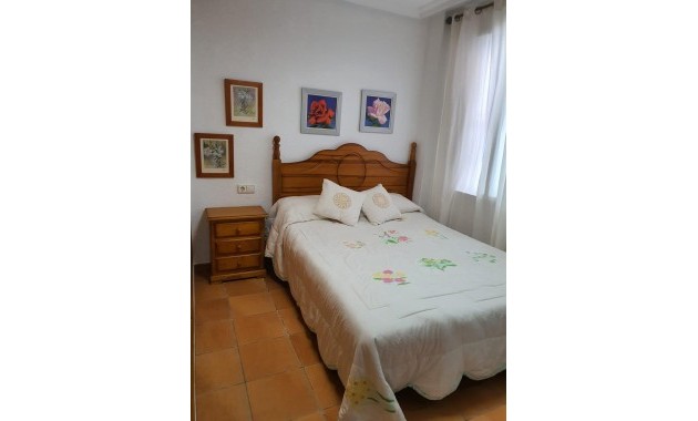 Venta - Bungalow -
Torrevieja - La Mata