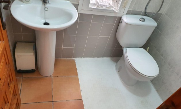 Venta - Bungalow -
Torrevieja - La Mata