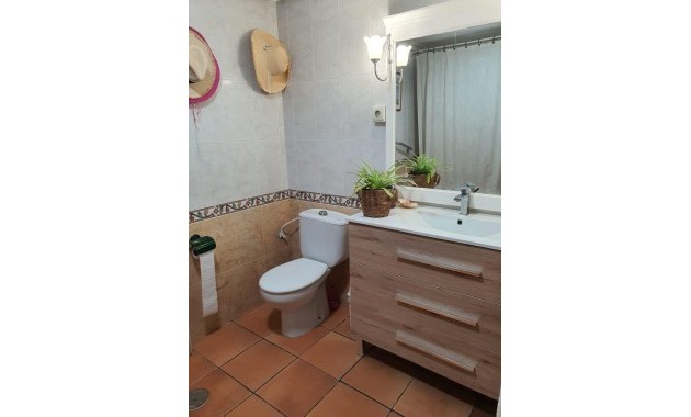 Venta - Bungalow -
Torrevieja - La Mata