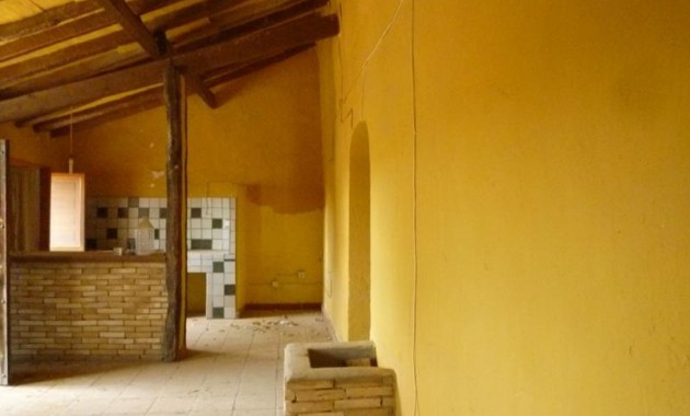 Herverkoop - Country House -
Orihuela - Desamparados-Hurchillo-Torremendo