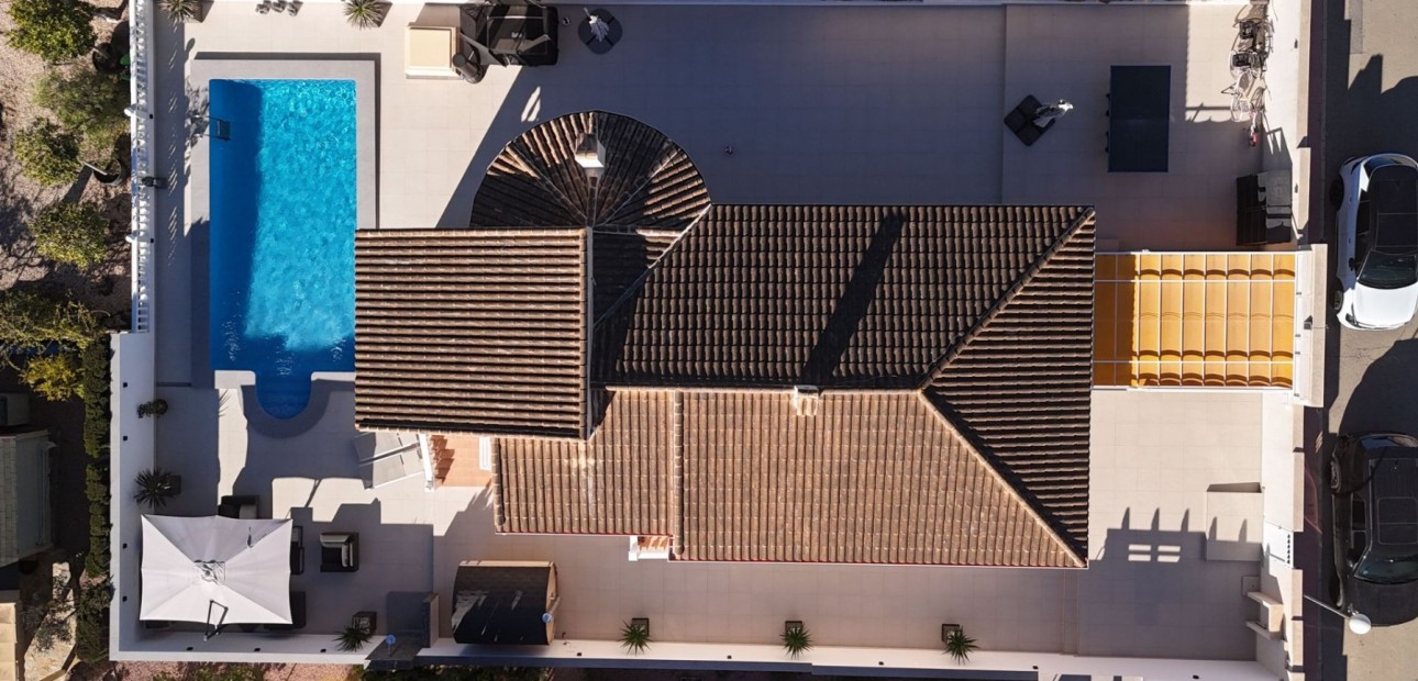 Herverkoop - Detached Villa -
Benimar - Benimar I