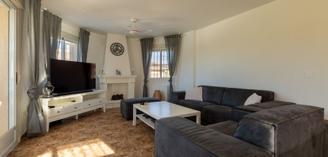 Herverkoop - Detached Villa -
Benimar - Benimar I