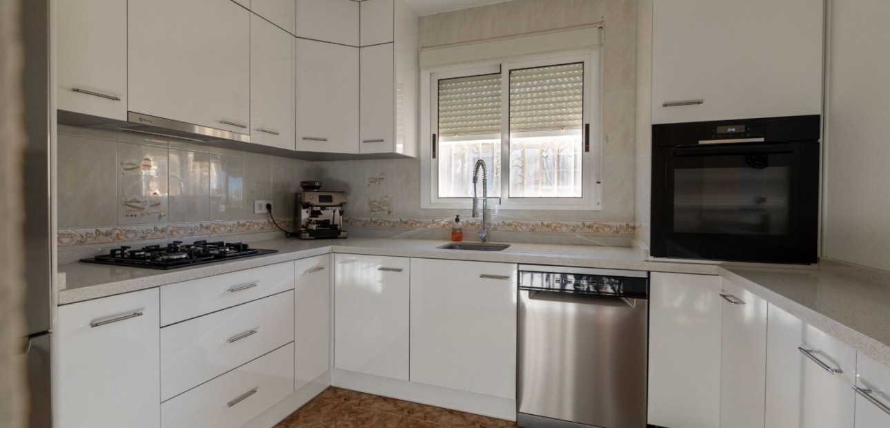 Herverkoop - Detached Villa -
Benimar - Benimar I