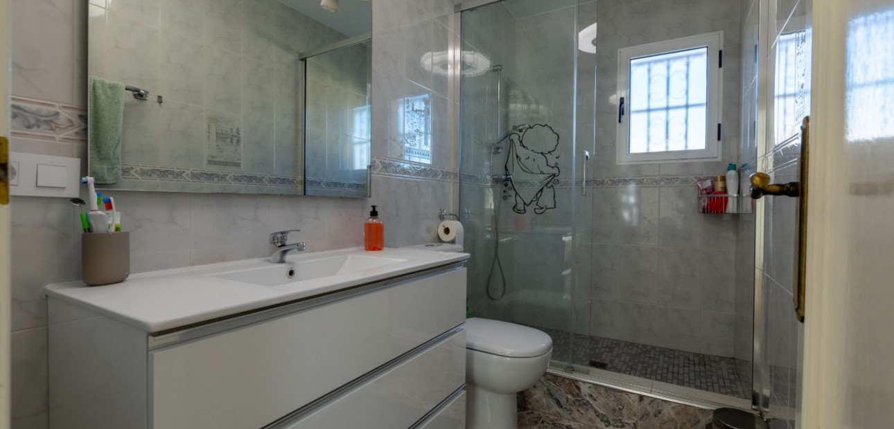 Herverkoop - Detached Villa -
Benimar - Benimar I