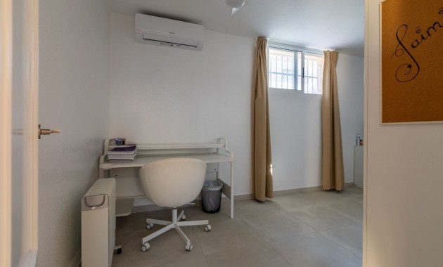 Herverkoop - Detached Villa -
Benimar - Benimar I