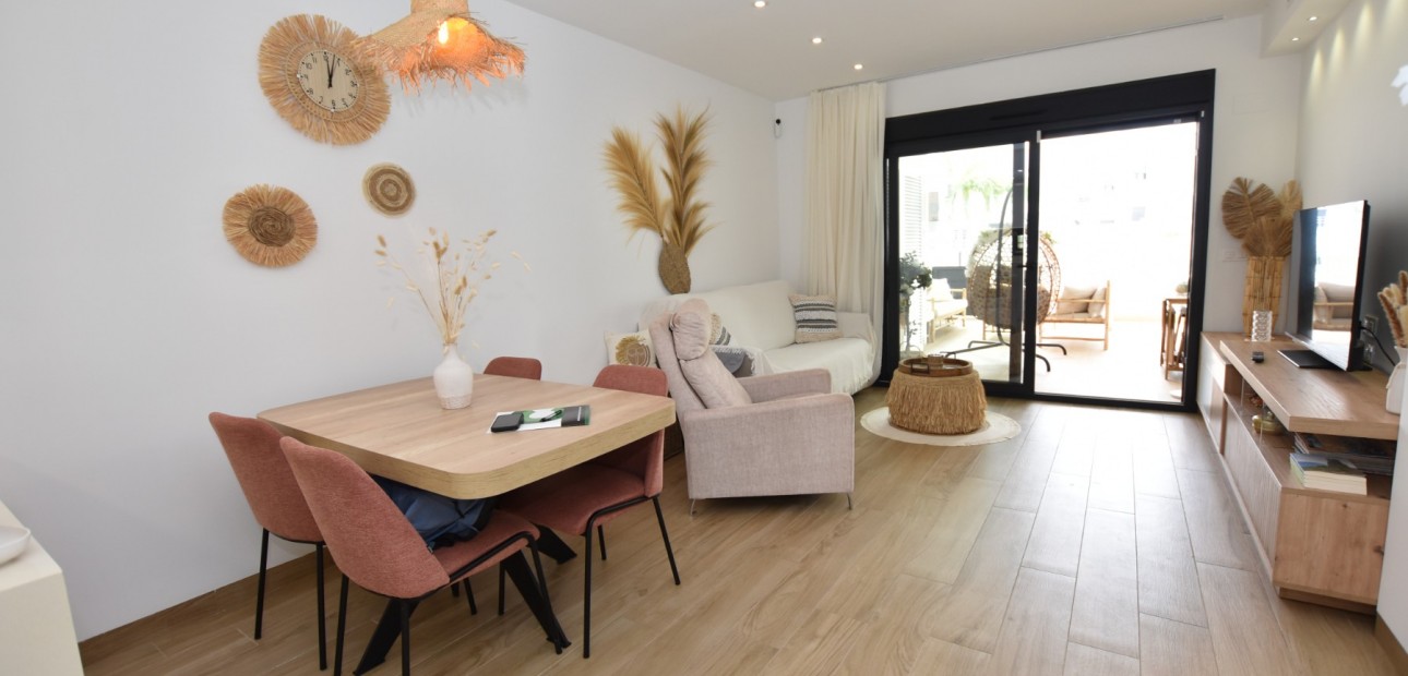 Herverkoop - Appartement / flat -
Torrevieja - Los Balcones