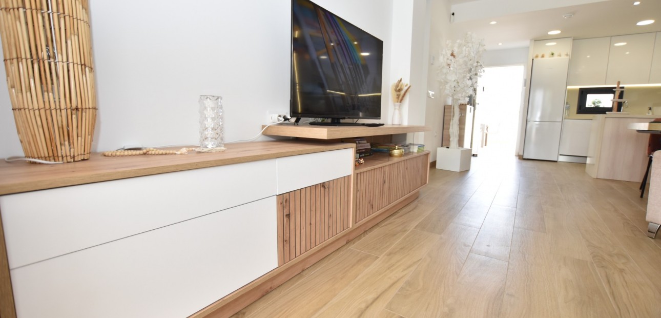 Herverkoop - Appartement / flat -
Torrevieja - Los Balcones