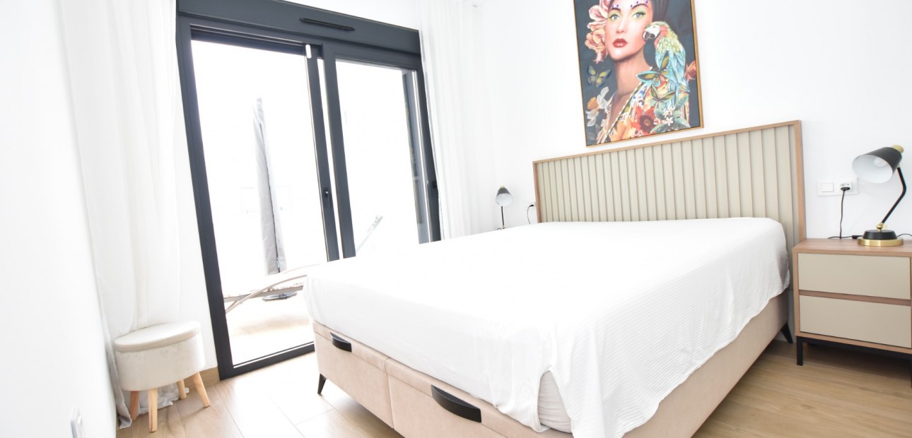 Herverkoop - Appartement / flat -
Torrevieja - Los Balcones