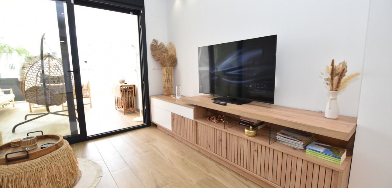 Herverkoop - Appartement / flat -
Torrevieja - Los Balcones