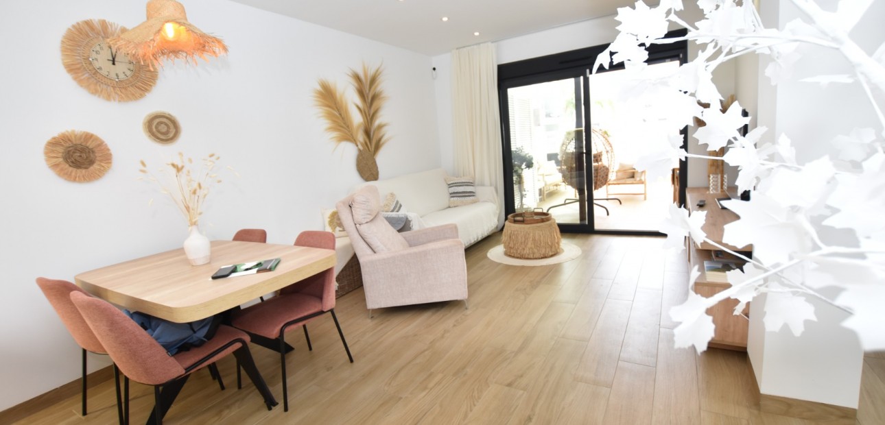 Herverkoop - Appartement / flat -
Torrevieja - Los Balcones