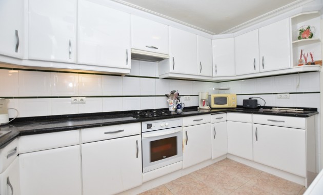 Herverkoop - Detached Villa -
Algorfa - Montemar