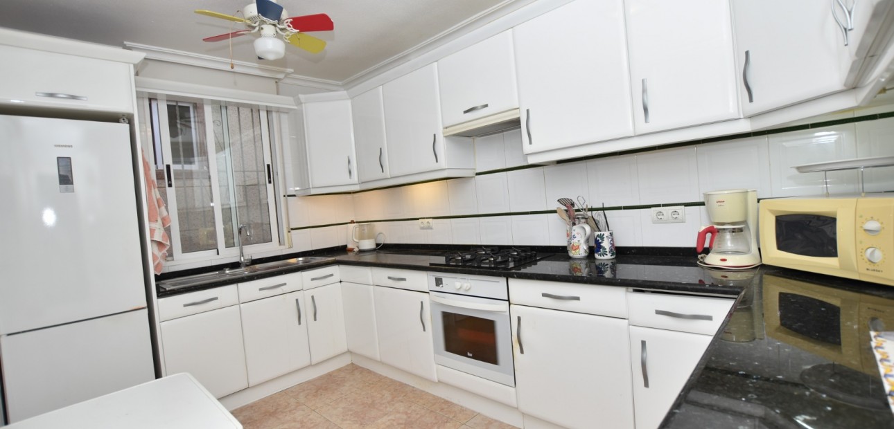 Herverkoop - Detached Villa -
Algorfa - Montemar