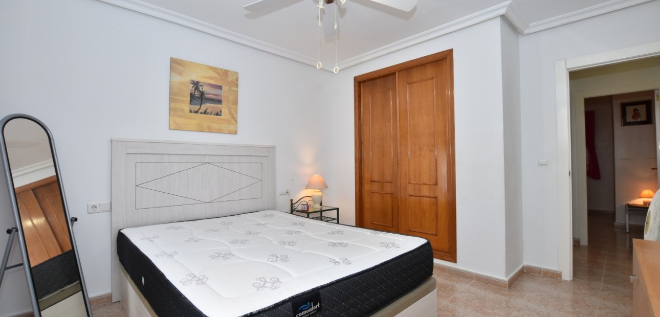 Herverkoop - Detached Villa -
Algorfa - Montemar