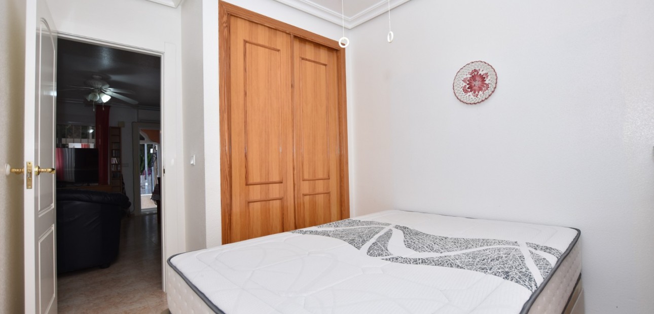 Herverkoop - Detached Villa -
Algorfa - Montemar