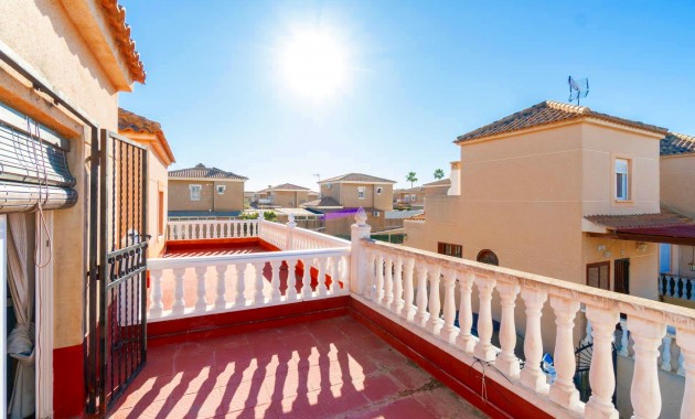 Herverkoop - Terraced house -
Torrevieja - Los Balcones - Los Altos del Edén