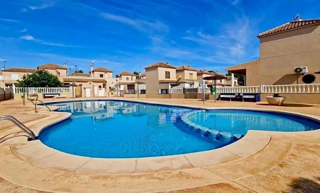 Herverkoop - Terraced house -
Torrevieja - Los Balcones - Los Altos del Edén