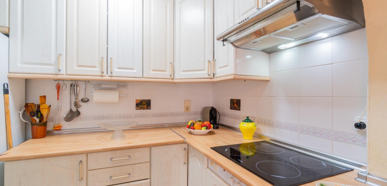 Verhuur - Appartement / flat -
Orihuela Costa - Playa Flamenca