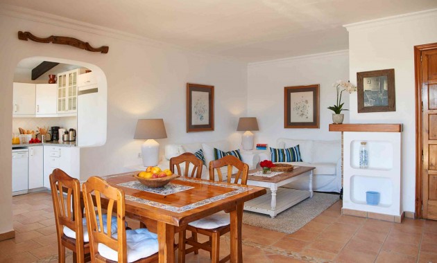 Herverkoop - Villa -
Port d'Andratx - Andratx